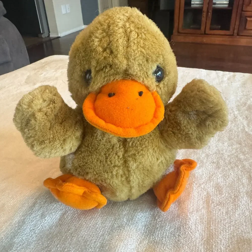 VTG Westcliff Collection Brown Duck Plush 10